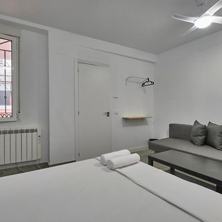 Nunez De Arce Habitaciones Madrid Extérieur photo