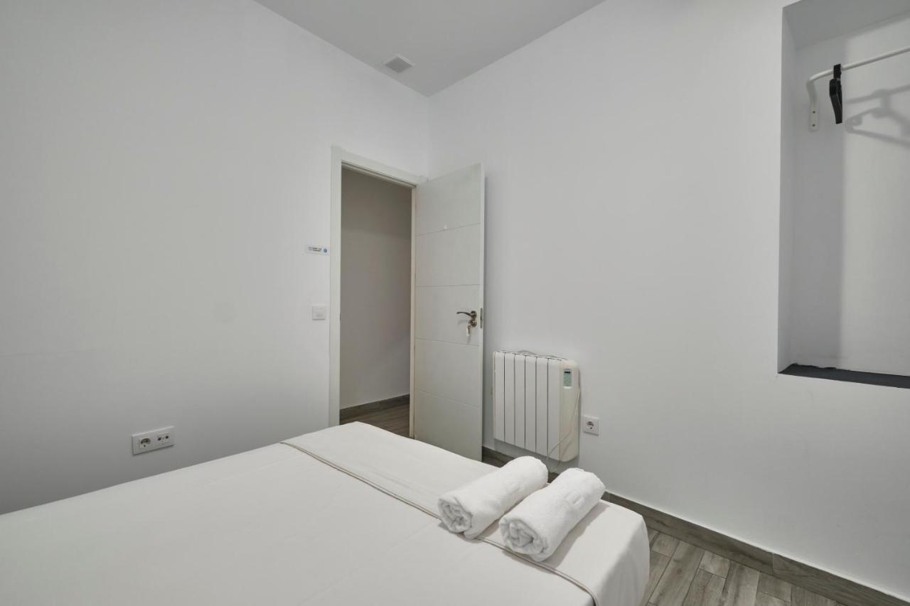 Nunez De Arce Habitaciones Madrid Extérieur photo