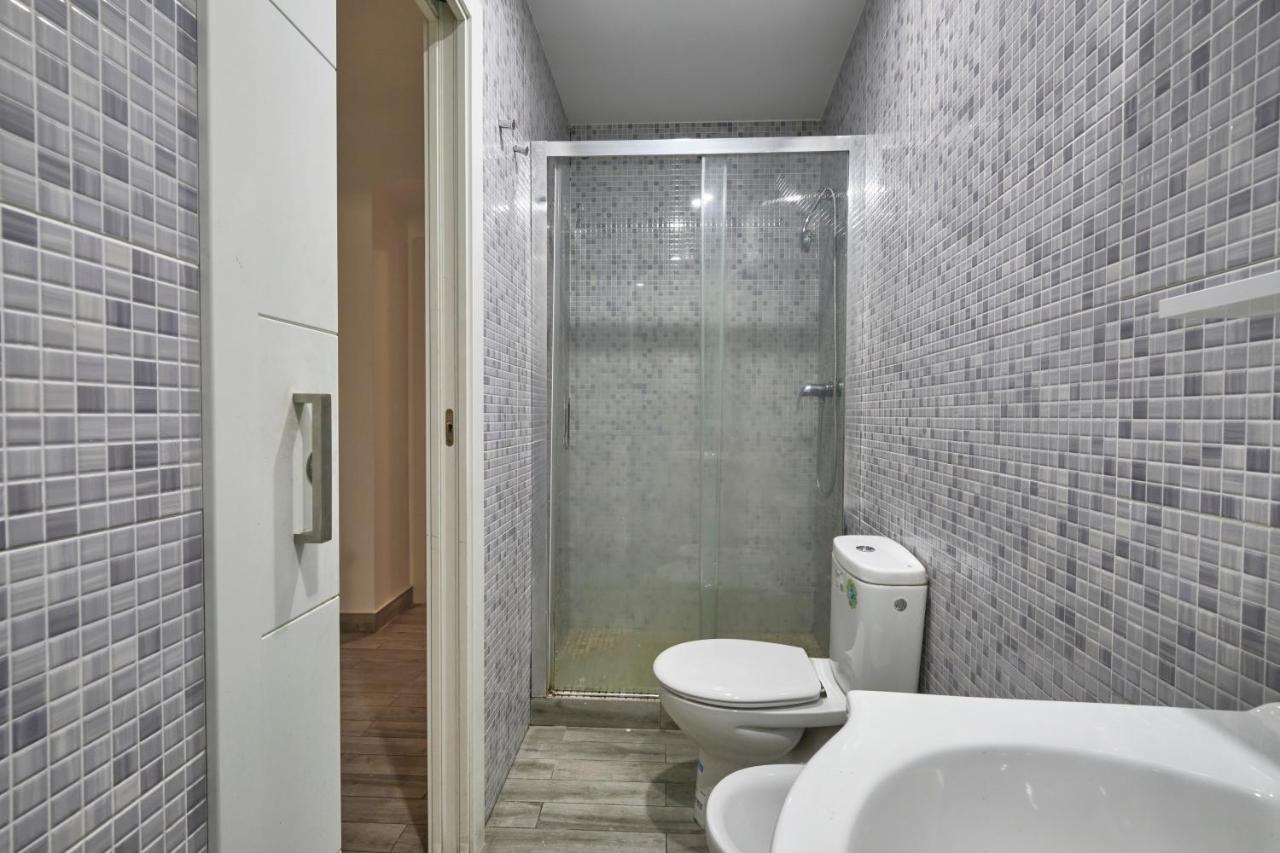 Nunez De Arce Habitaciones Madrid Extérieur photo